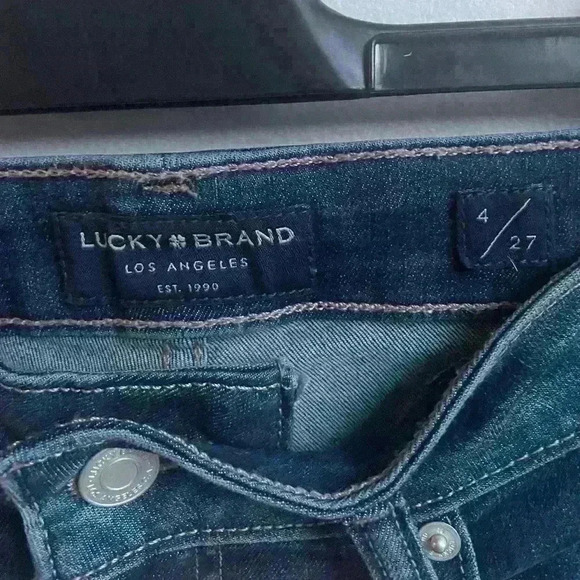 Lucky Brand  Low Rise Lolita Skinny Jeans size 4 - Picture 8 of 9